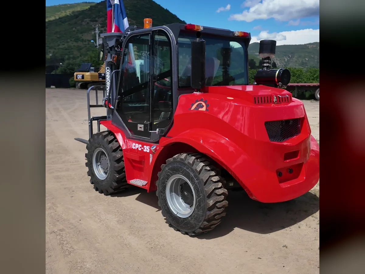 Grúa horquilla ConnorMaq CPCY35 Grúa horquilla 4x4 compacta